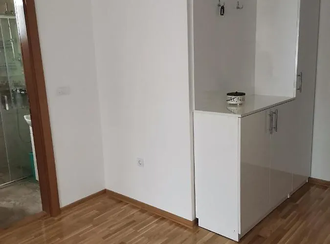 Ceperkovic Lejlighed